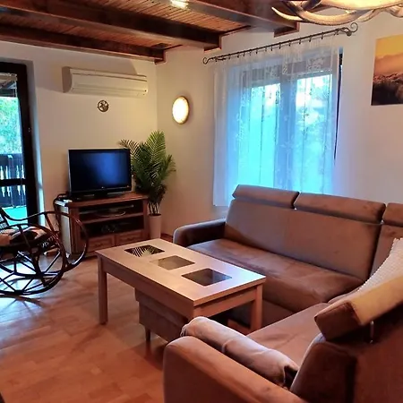 Heniowy Holiday home *