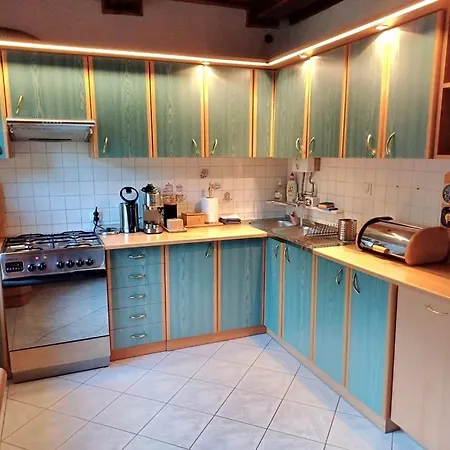 Holiday home Heniowy Ogonki
